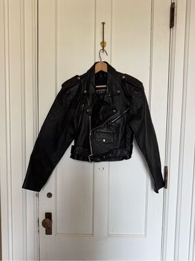 Wilsons Leather Black Cropped Motorcycle Jacket